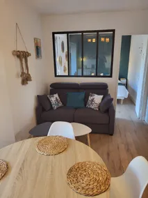 charming garden apartment - Image 5