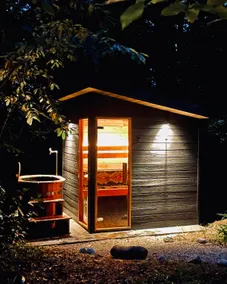 Surf Cabin, Sauna & Hot Tub - Image 2