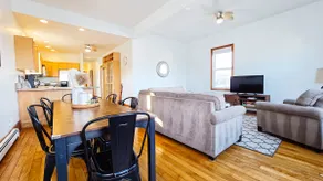 M22 Vacation Rentals - Unit 1 - Image 3