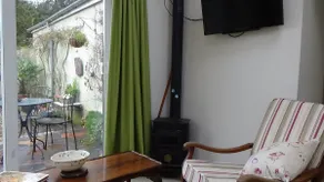 The Weaver's Cottage - Image 4