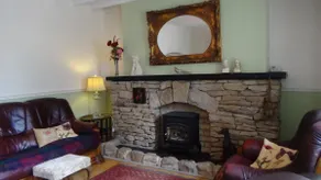 The Weaver's Cottage - Image 2