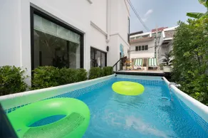 MIQ Ekkamai3_Pool Villa_3BR house - Image 3