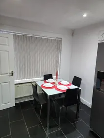 Airbnb Palace - Image 5