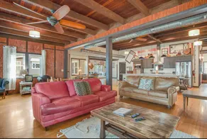 WOW! 13br 5ba Home Catfish Lake, Eagle River Chain - Image 3