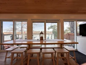 Waterfront lakehouse in heart of Sunset Country - Image 2