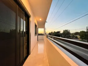 Modern apartment in La Paz - Image 2