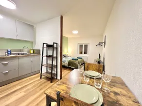 Le Cleveland, cozy studio in the center + WIFI - Image 4