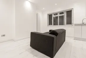 2 Bed Apartment In Wembley, Ealing, London - Image 3