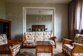 Mid-Century Apartment w/ balcony - Image 3