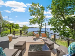Private Lakefront Cottage | Fishing, Canoe & Sauna - Image 2