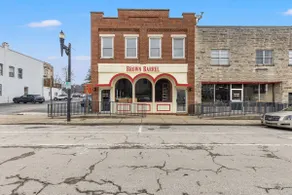 Walk to Dtown Frankfort/2beds/Buffalo Trace 1.5mi - Image 3