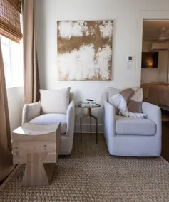 Comfortable 1BR - Image 3