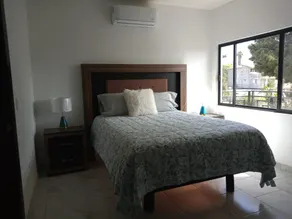 Sunrise Apartments - Image 4