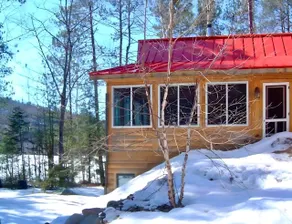 Sunday River Lakefront Grand Cabin, Sleeps 20, Hot tub, fire pit, pets welcome - Image 2