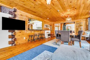 Sunday River Lakefront Grand Cabin, Sleeps 20, Hot tub, fire pit, pets welcome - Image 4