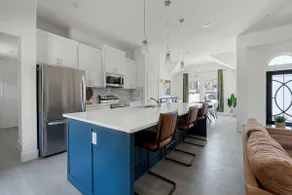 26' World Cup 20 Mins, Central, Stylish, Game Room - Image 4