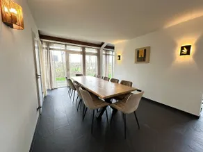 Spacious villa with hot tub & sauna for 10 people - Image 4
