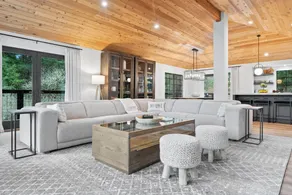 Upscale Newly Remodeled Cabin - Image 3