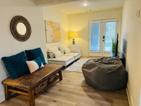 Luxurious studio in Midtown - Image 2