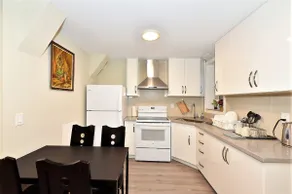 2-bedroom Apt/Pvt. Ent/nr Subway, Mall/Garden View - Image 5