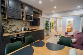 Urban Pearl - Old Town - Unique 4BR/3BA Apartment - Image 4