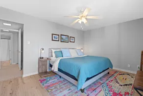 On Lake Hamilton w/ Pool, Boat Slip & King Beds! - Image 4