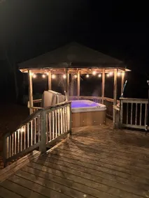 Cozy, Secluded Riverside Retreat w/ Hot Tub - Image 5