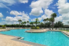 Spacious Gated Townhome w/Pool Access Near Beaches - Image 4