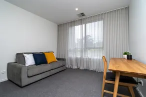 Contemporary Tri-Level Apt In A Prime Central Spot - Hosted By Canstay - Image 4
