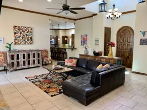 Luxury Hill Country Villa - Great for Families - Image 4