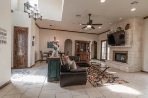 Luxury Hill Country Villa - Great for Families - Image 5
