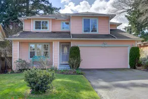 Cozy & Spacious 4br Seattle House/ Private Patio - Image 2