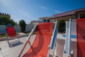 Lejlighed direkte på havet med solarium og strandservice inkluderet - Image 3