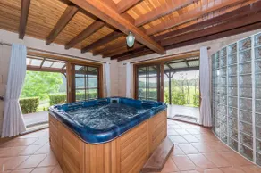 The Chapel Clarendon Forest Retreat - Image 3