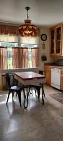 Farm House w/ river access - Image 3