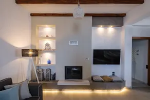 BeachLine Luxury Apartment - Image 2
