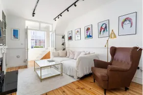 Charming 2 Bed, 3 Bath Terraced House in Dublin 4 - Image 2