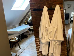 Romantic LOFT – Balneotherapy – Pool table – Massage - Image 4