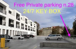DH Private Flowers Terrace and Sauna Luxury Apartment 2kk, 2x SmartTV-NETFLIX, Free Parking, Gym - Image 3