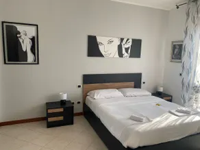 Comasina Charme Apartment with Terrace - Image 5