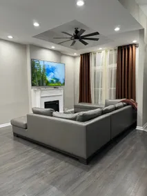 Caza Bonita | 3 Level Home | Gated | Parking - Image 4