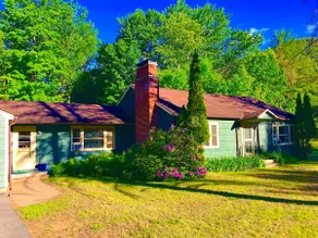 Adirondack Emerald, Bouquet River House Camp - Image 3