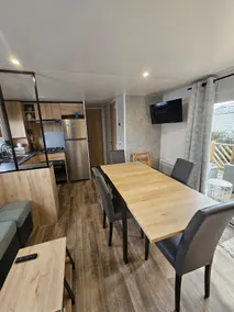 Condrieu Mobile Home - Image 5