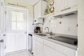 Studio Condo Walk to Town with Pool - Image 3