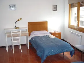 Renovated apartment for four people - Image 4