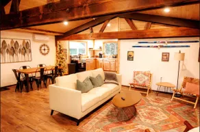 Remodeled cabin w/ Hot Tub, Bunk house on 2 acres! - Image 5