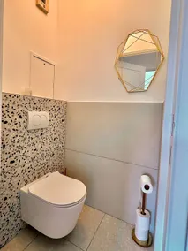 The Boudoir - 2 Rooms with Parking - Image 5