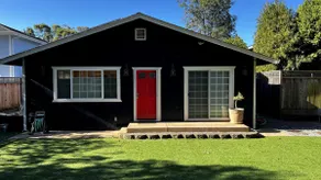 Coastal Cottage Guest House - Image 2