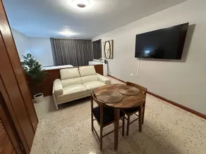 Vibrant Studio in Condado - Image 2