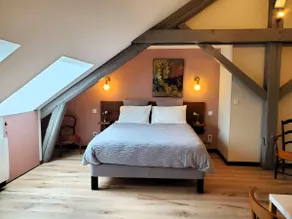 Logis les 7 Frères – Prestige Suite - Image 4
